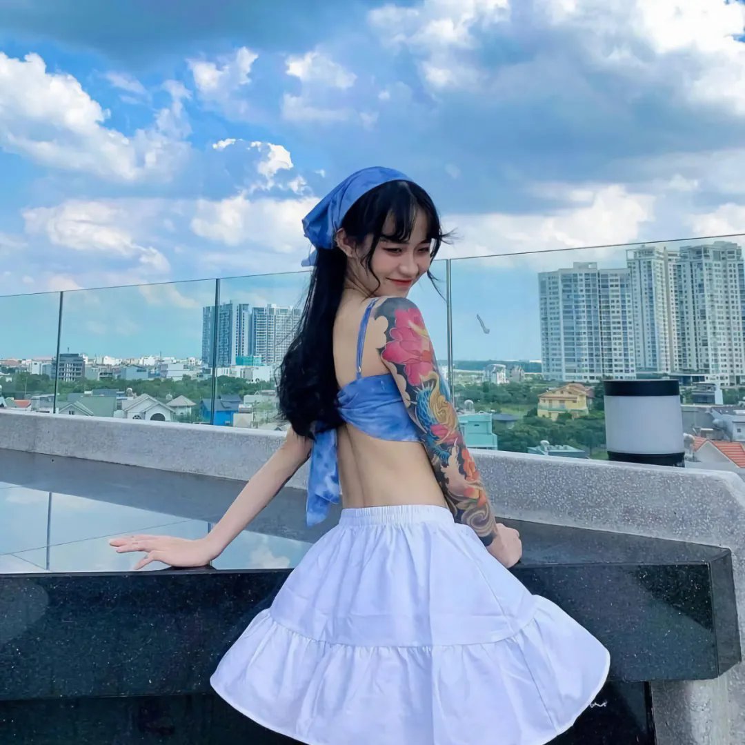 轰炸街头